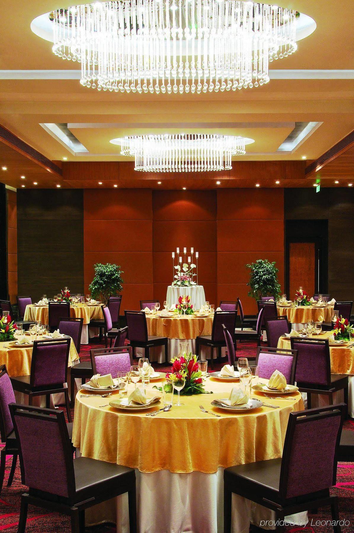 Vivanta Hyderabad, Begumpet Zařízení fotografie The ballroom