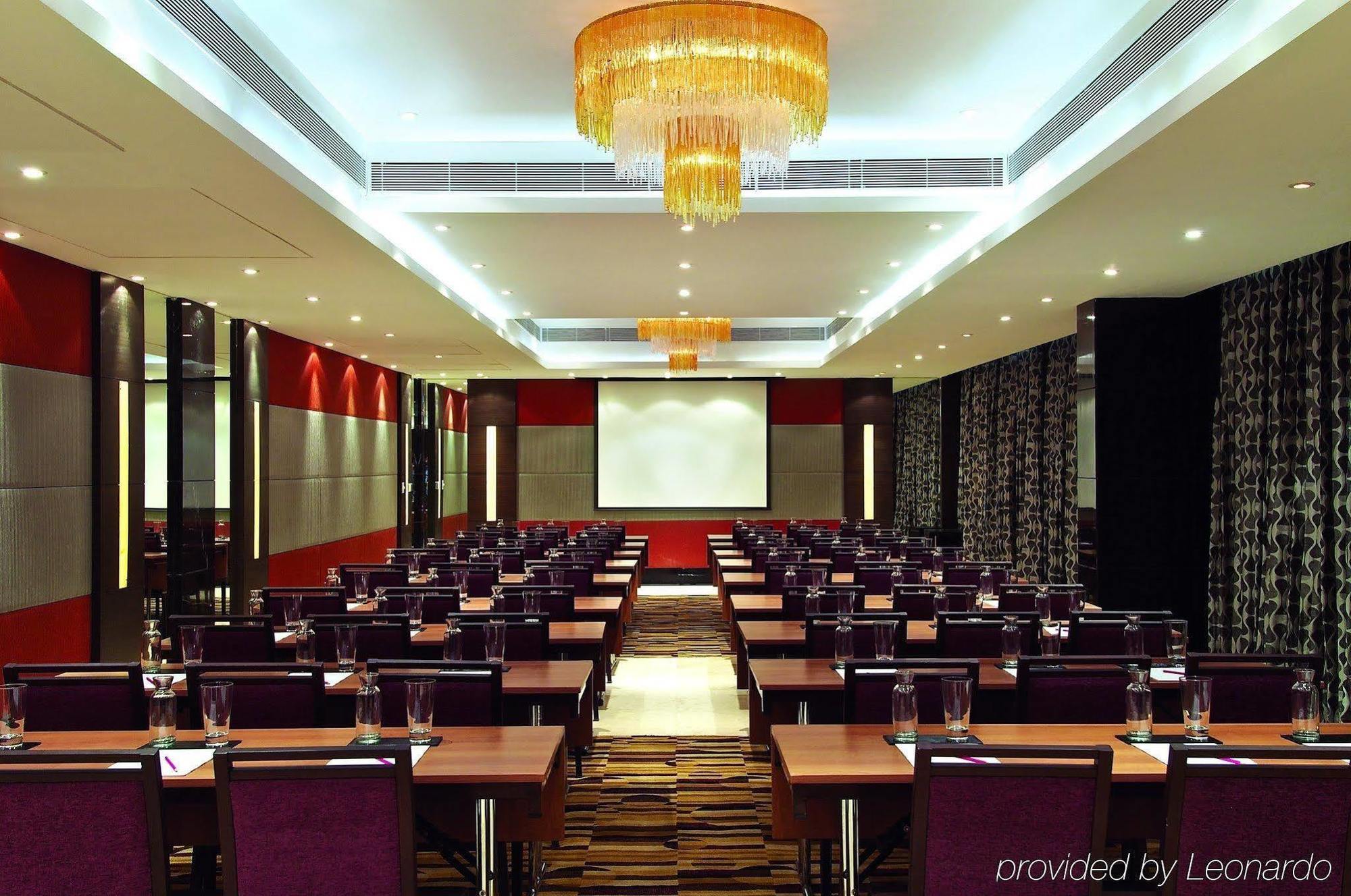 Vivanta Hyderabad, Begumpet Zařízení fotografie The Royal Conference Hall